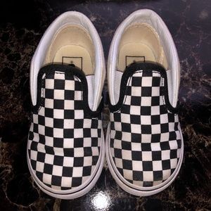 White checker slid on toddler vans